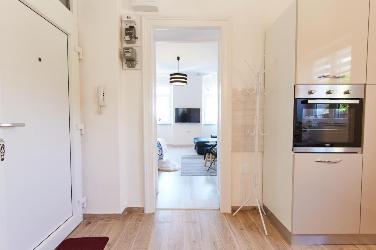 Studio Apartman Manuela Rijeka Exterior photo