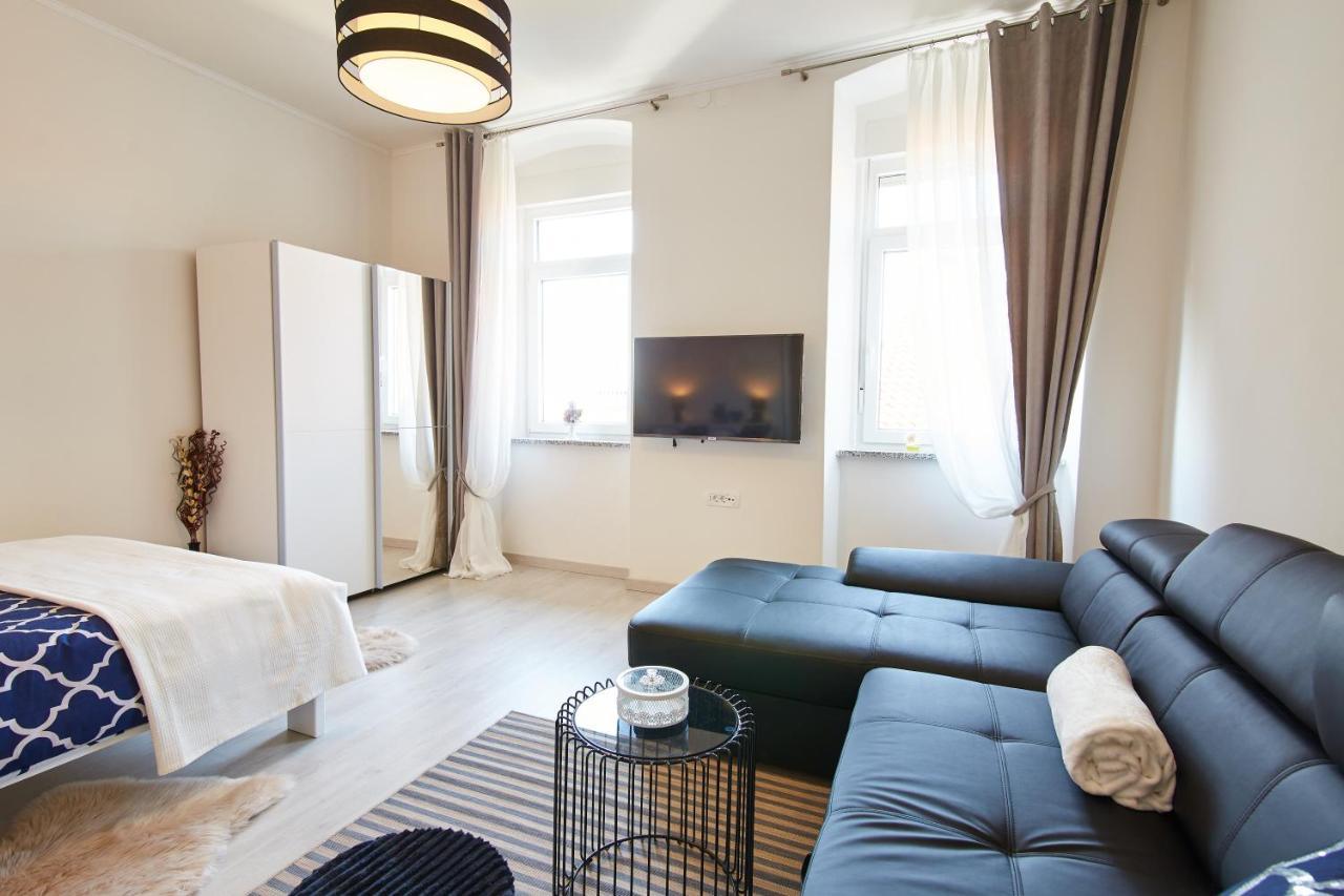 Studio Apartman Manuela Rijeka Exterior photo